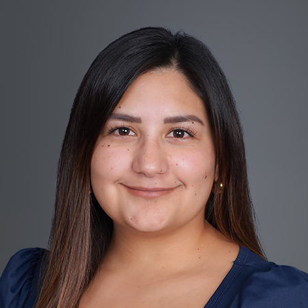 Head shot of Samanta Lopez