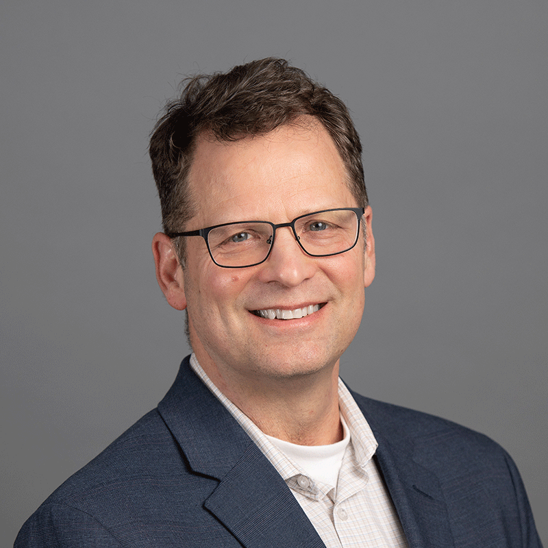 Head shot of Randy Godsell