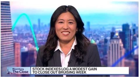 Ayako Yoshioka was recently featured on Bloomberg: The Close ‘Celebrating International Women’s Day.’